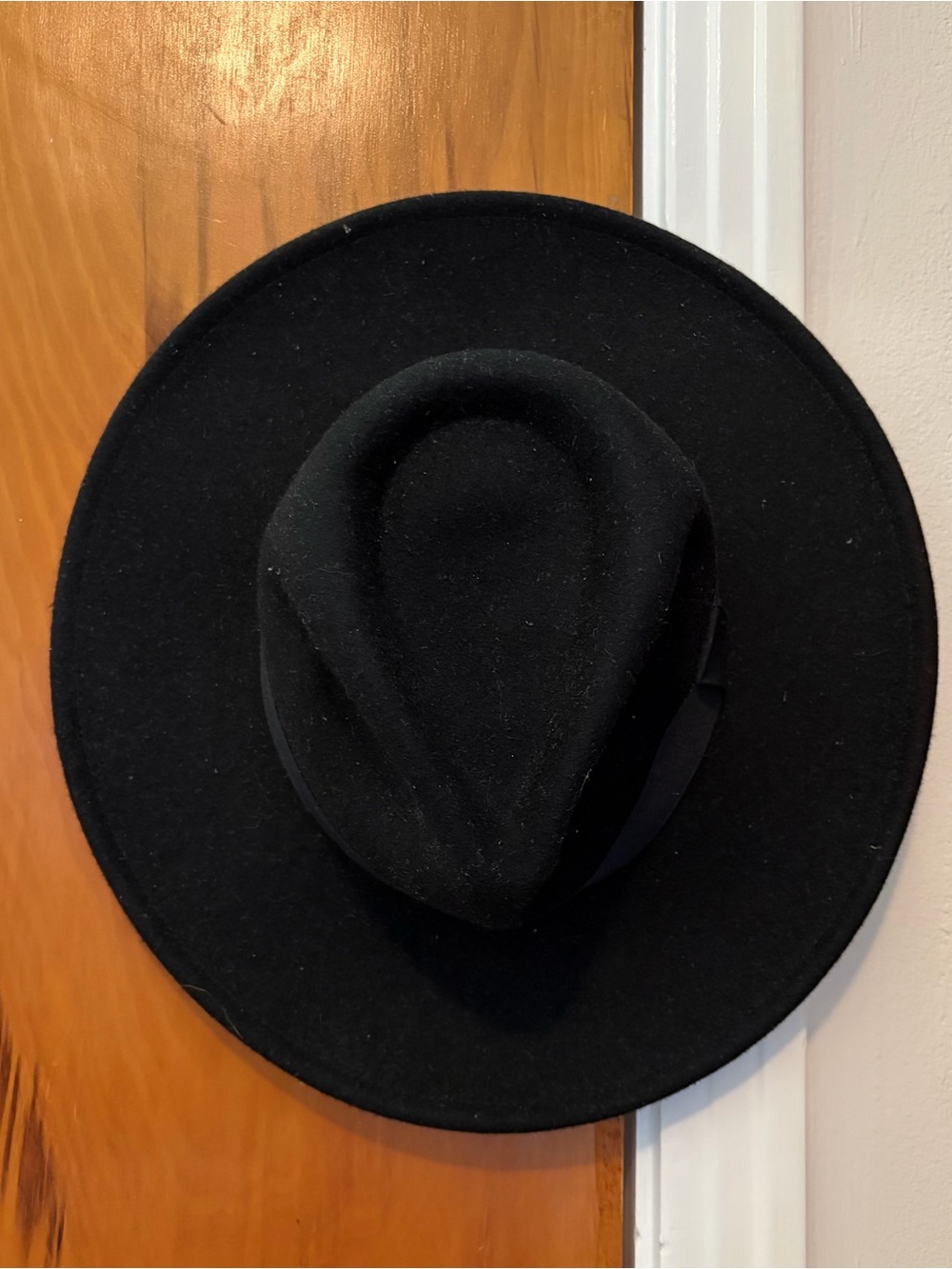 Women’s Black Wool Wide-Brim Hat